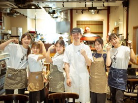 Trattoria Pizzeria Allegro Aoshima 