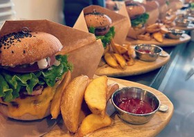 Wagyu  Halal Burger Honolu
