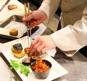 JAPANESE DINING じょうのや 平野町店