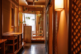 かにざんまい 小牧店