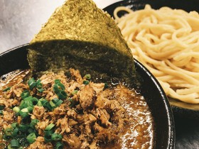 らあ麺　燕返し