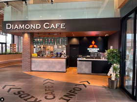 名岐バイパス沿い Diamond Cafe