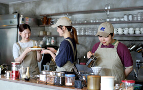 cafe marble 智恵光院店