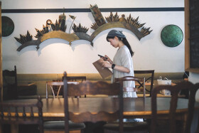 カフェエデン江坂店