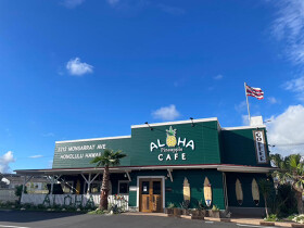 ALOHA CAFE Pineapple 草津栗東店