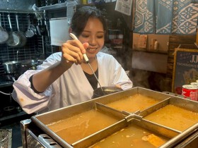 もつ焼もつ鍋　裏飯屋