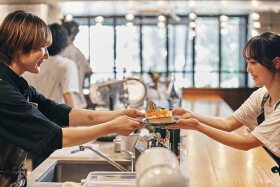 Pizzeria&Trattoria GONZO 吉祥寺店