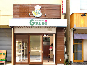 GAUDI　四条畷店