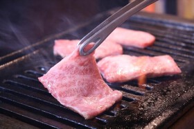 焼肉ホルモンやまちゃん