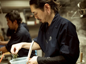 大衆割烹「蛸作（たこさく）」