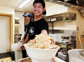 夢みてなんぼ 八女店