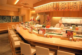 桃太郎すし本店