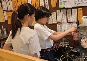 焼肉ホルモン べーす 白楽店