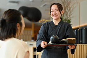 京都祇園 うなぎ四代目菊川 伏見稲荷店