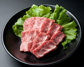 ホルモン酒場 虎乃門 本店