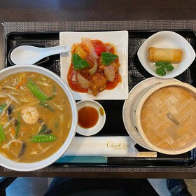 中華レストラン 八花倶楽部