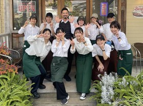 ALOHA CAFE Pineapple 西宮山口店