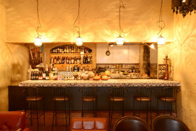 鉄板焼 ヒジテツ 関内店