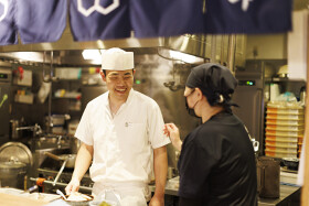 六厘舎 上野店