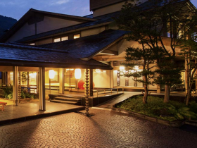 緑霞山宿 藤井荘