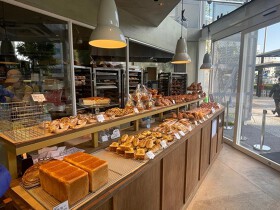 mills by truffle BAKERY JR一宮駅店