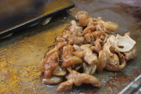 ホルモンマルフク