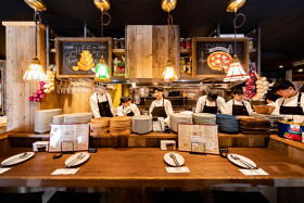 Italian Kitchen VANSAN 祖師ヶ谷大蔵店