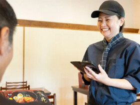 天然温泉かもきみの湯　お食事処鶴亀