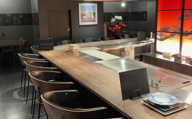 鉄板焼居酒屋（仮）