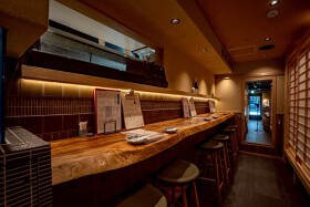 魚貝・日本酒 とよ新 梅田店