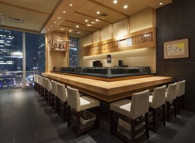 すし鉄 東京大丸店