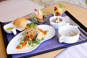 株式会社マンマグラッチェ（葛飾区立石）