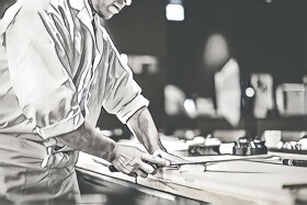 オープニング！　店名未定　”高品質な食材の料理と日本酒、ワインを”　上質なサービスで　　