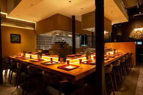 焼鶏 鷲（おおとり）