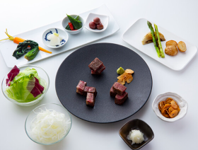 Teppanyaki&Wine あかくろ