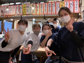 大衆酒場　ムロヒガシ