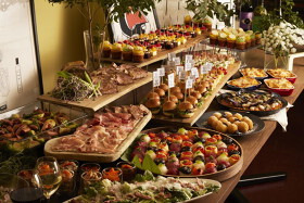 バルニバービ 小石川ケータリングキッチン