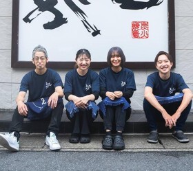 炭火焼鳥とさか　藤枝店