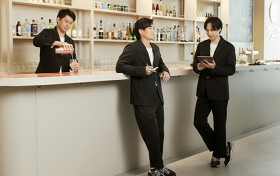 SUMADORI-BAR 表参道