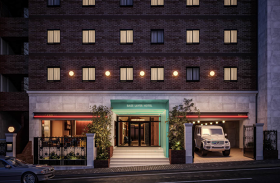 BASE LAYER HOTEL 神戸三宮