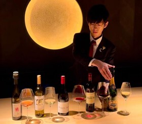 WineBar Pluribus
