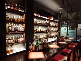お酒の美術館　銀座店