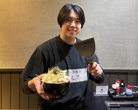 もんじゃ　浜焼き　もんでぃ