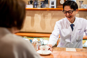 珈琲舎のだ　シャンボール大名本店