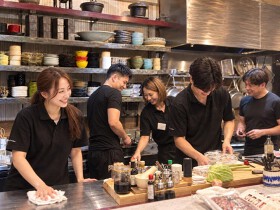 名前のないお店