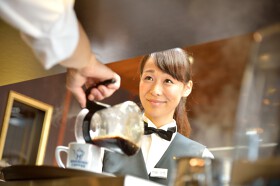 星乃珈琲店　ヨドバシ梅田店