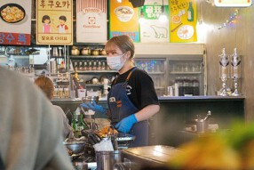 小さな韓国あぷろ 東京浅草店の画像