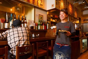 肉汁餃子製作所 ダンダダン酒場 明大前店の画像