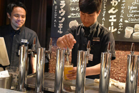 bar-BAR Tokyoの画像