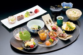 山のホテル つつじの茶屋の画像